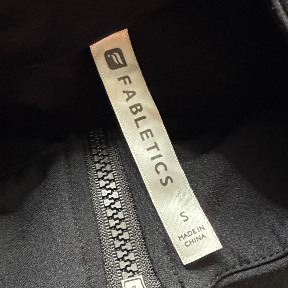 Fabletics Black Full-Zip Lightweight Jacket EUC S - image 5